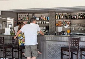Résidence Pierre & Vacances Les Rives de Cannes Mandelieu*** - Apartment for 6 people - 2 bedrooms - Terrace or balcony