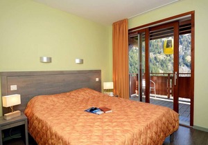 Résidence La Cascade - Les Epinettes - INCL. LIFT PASS Apartment, sleeps 8 (65 - 72 m²), SC