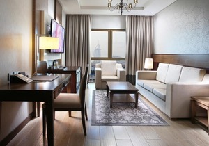 R 1664 Metropolitan Hotel Dubai