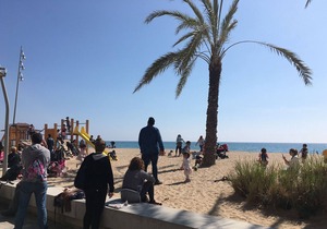 R54 Two bedroom apartment 20m from the beach Calafell