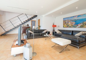 R6 Modern Villa 300m from the Comaruga beach