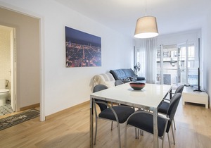 R68-1 Two bedroom apartment 50 m from the beach