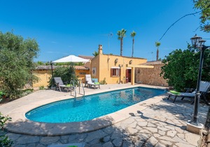 Raco De Can Pep - Three Bedroom Villa, Sleeps 5