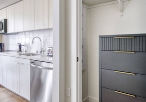 Rad Berkeley Studio w/ W/D & Coworking, walkable to BART, by Blueground