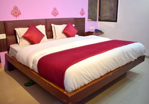 Radhe-The Hotel
