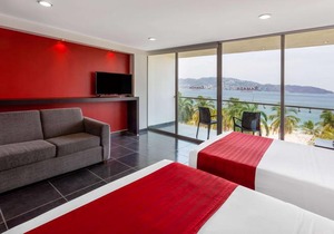 Ramada by Wyndham Acapulco Hotel & Suites