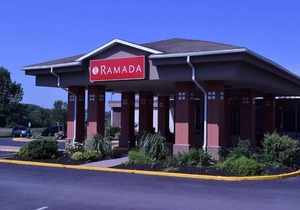 Ramada by Wyndham East Syracuse Carrier Circle