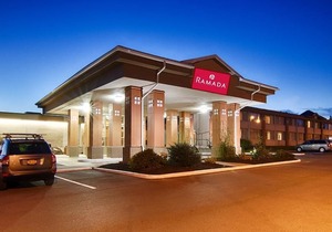 Ramada by Wyndham East Syracuse Carrier Circle