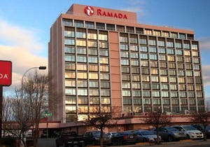 Ramada by Wyndham Reno Hotel and Casino