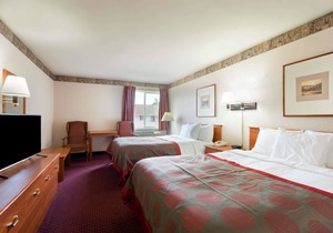 Ramada by Wyndham SeaTac Airport North