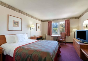 Ramada by Wyndham SeaTac Airport North