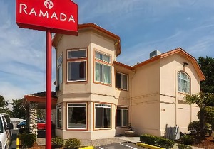 Ramada by Wyndham SeaTac Airport North
