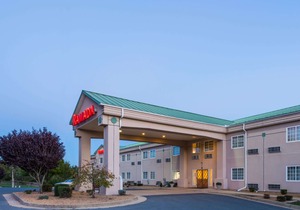 Ramada by Wyndham Strasburg