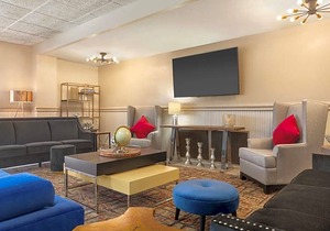 Ramada by Wyndham Sarasota Waterfront
