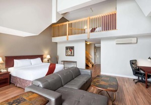 Ramada Plaza by Wyndham Gatineau/Manoir du Casino