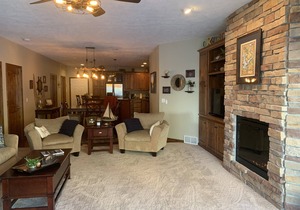 RARE Bridges Bay POOLSIDE condo with LAKE VIEW! - Sleeps 8
