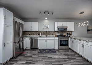 Recently Updated 2bd, 2ba only 1 mile from Starved Rock