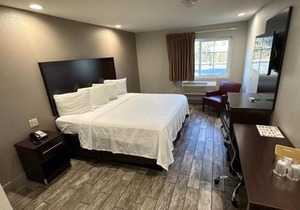 Red Roof Inn Hayward