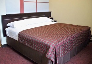 Red Roof Inn & Suites Beaumont