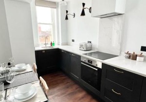Redland Suites - Apartment 5