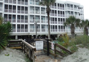 REDUCED AUGUST WEEK DIRECT OCEAN FRONT