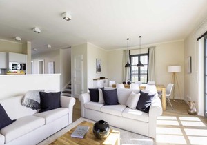 Reetland am Meer - Luxus Reetdachvilla mit 3 Schlafzimmern, Sauna und Kamin E07