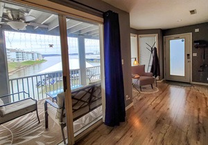 Regatta Bay 488-1B - Modern Great Corner Unit Condo in Regatta Bay Complex.