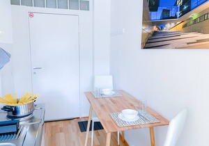 Relax Aachener Boardinghouse Premium 1 App 3