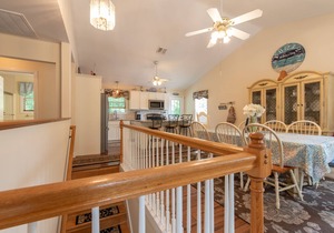 Relax by the sea! Four bedroom retreat in Bonnet Shores. Central Air sleeps 8-10