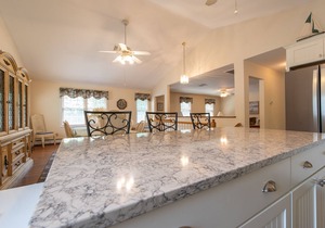 Relax by the sea! Four bedroom retreat in Bonnet Shores. Central Air sleeps 8-10