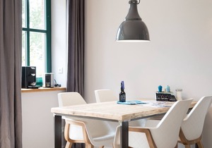 "Relax in the charming Gulfhof Dreybült vacation apartment in Neßmersiel!"