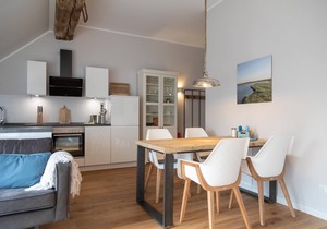 "Relaxing family vacation at the historic Gulfhof Dreybült on the North Sea!"
