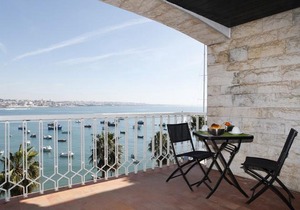 Remarkable view over Cascais Bay