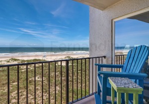 Remodeled 2 Bedroom/2 Bath, 2nd floor Oceanfront condo sleeps 6. Balcony & Pool.