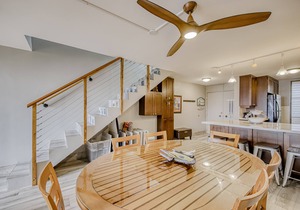 Remodeled Ocean View Condo with Beach Access, Resort Pool & Hot Tub