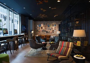 Renaissance Montreal Downtown Hotel