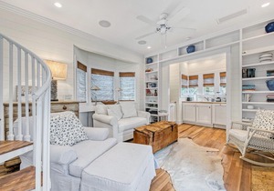Rendezvous Carriage-Gorgeous Carriage Home with 1 bed/1bath