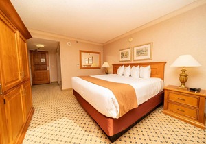 Reno Suites