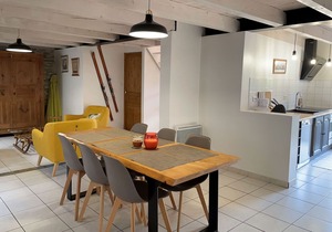 Renovated farmhouse with private garden, wood stove and terrace