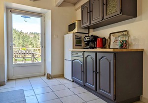 Renovated farmhouse with private garden, wood stove and terrace