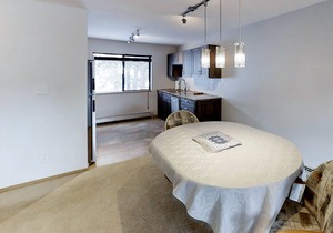 Renovated Mountain Retreat with Shared Hot Tub & Pool - Walk to Dillon Reservoir