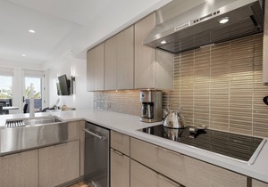 Renovated Penthouse in Seaside, Overlooking Amphitheater, Gulf Views, 2 Bikes