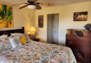 Renovated Private End Unit location with Ocean Views