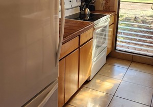 Renovated Private End Unit location with Ocean Views
