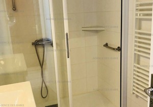 Renovated Studio Cabin 200m from Beach - Private Parking