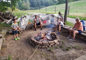 Renovierte, ebenerdige FeWo mit Gemeinschaftsterrasse