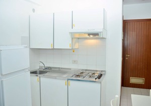 Residence Gemini is an apartmenthouse (with elevator) near the sea (150m), in Bibione Pineda area, w