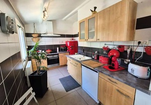 Residence 900-la Seyne Sur Mer - 2 bedroom villa on one level, air conditioning, internet beaches and shops nearby