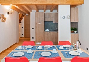 Residence in Gressoney-saint-jean with 1 bedrooms sleeps 5