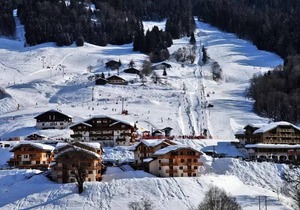 Residence Le Schuss 1 - Apartment at the foot of the slopes with terrace view Mont-Charvin